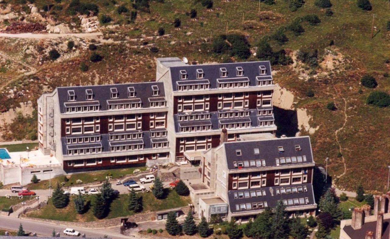 Apartamentos Multibaqueira Baqueira Beret Exterior photo